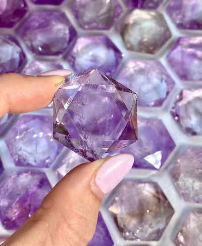 crystal healing energy. amethyst star. high quality top quality natural clear amethyst hexagon star for collecting meditation manifesting  Purple Calming crystal for stress, anxiety, depression, addiction, and intuition. high vibration crystal