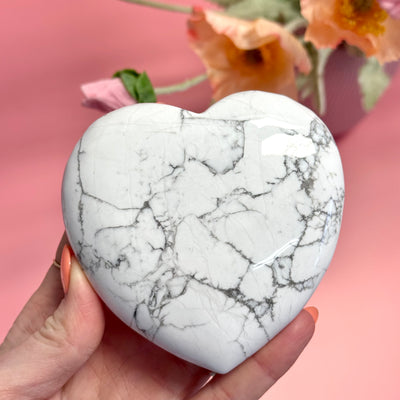 Howlite Heart